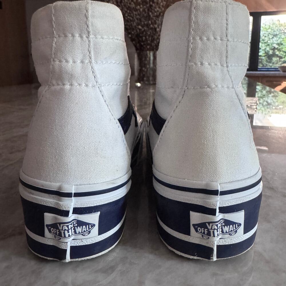 VANS Sk8-Hi Tapered Sport Stripes
Platform Navy White Size 8.5 women | 7.0 men - Picture 13 of 16